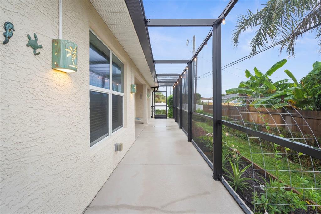 947 Seneca Road Venice, FL 34293 - Photo 36 of 52