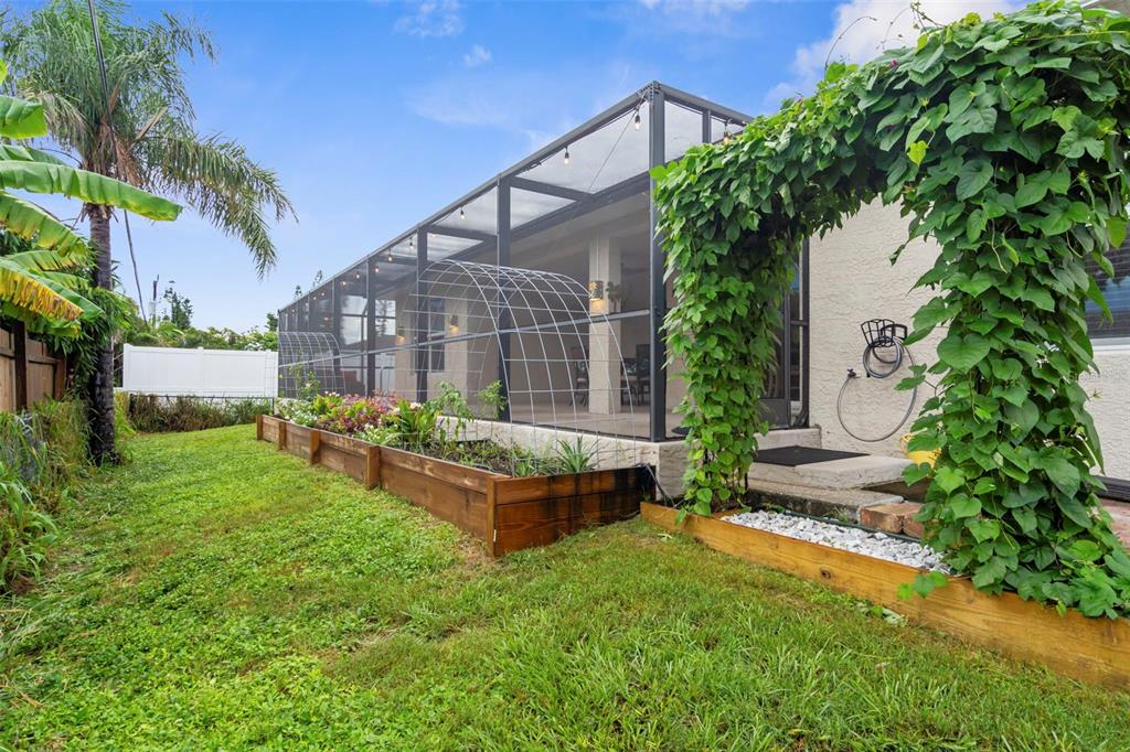 947 Seneca Road Venice, FL 34293 - Photo 37 of 52