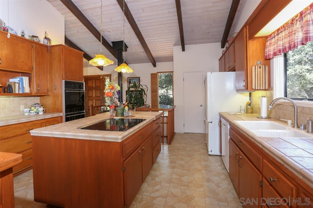 1602 Oakforest Road Santa Ysabel, CA 92070 - Photo 16 of 25