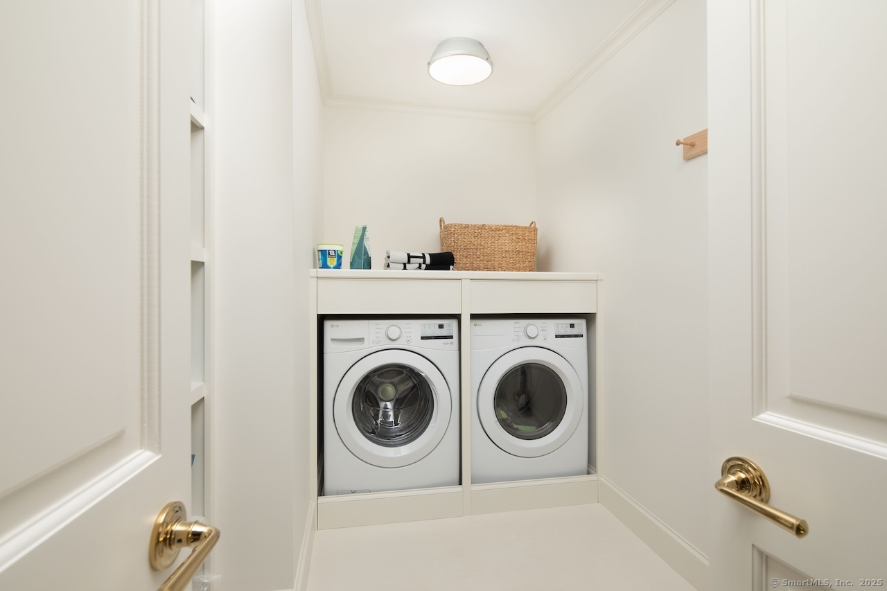 200 Sharon Mountain Road Sharon, CT 06069 - Photo 20 of 29 a utility room with dryer and washer