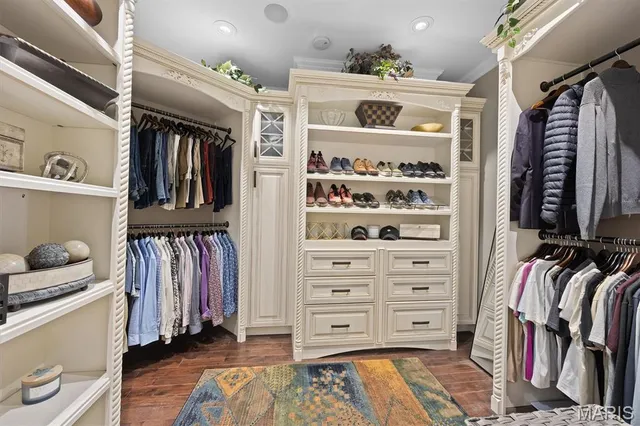 $1,220,000 | 7406 Creek Ridge Lane, Edwardsville, IL 62025