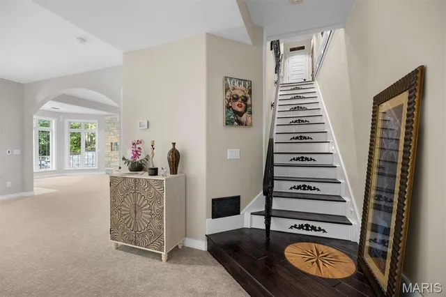 $1,220,000 | 7406 Creek Ridge Lane, Edwardsville, IL 62025