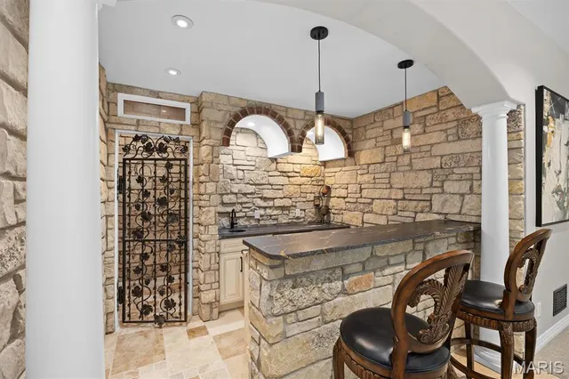 $1,220,000 | 7406 Creek Ridge Lane, Edwardsville, IL 62025