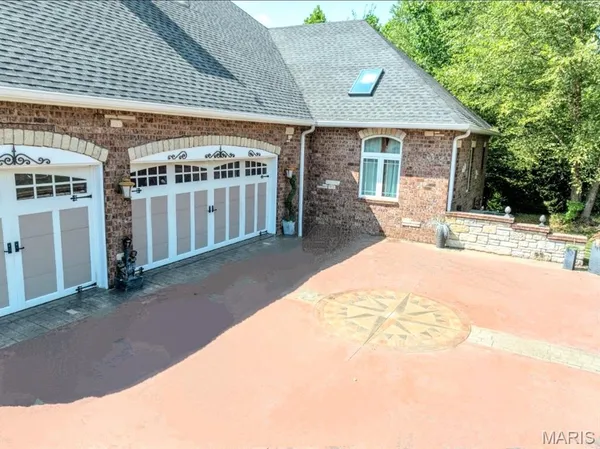 $1,199,000 | 7406 Creek Ridge Lane, Edwardsville, IL 62025