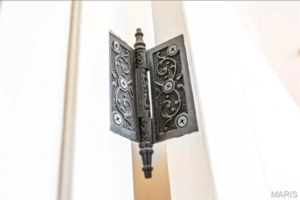 $1,199,000 | 7406 Creek Ridge Lane, Edwardsville, IL 62025