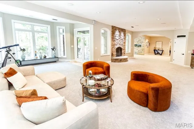 $1,220,000 | 7406 Creek Ridge Lane, Edwardsville, IL 62025