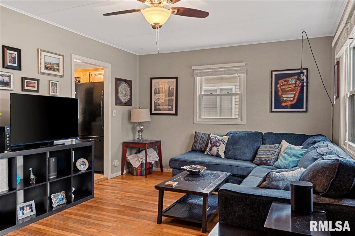 2244 South College Street Springfield, IL 62704 - Photo 3 of 29 Gallery Image 3