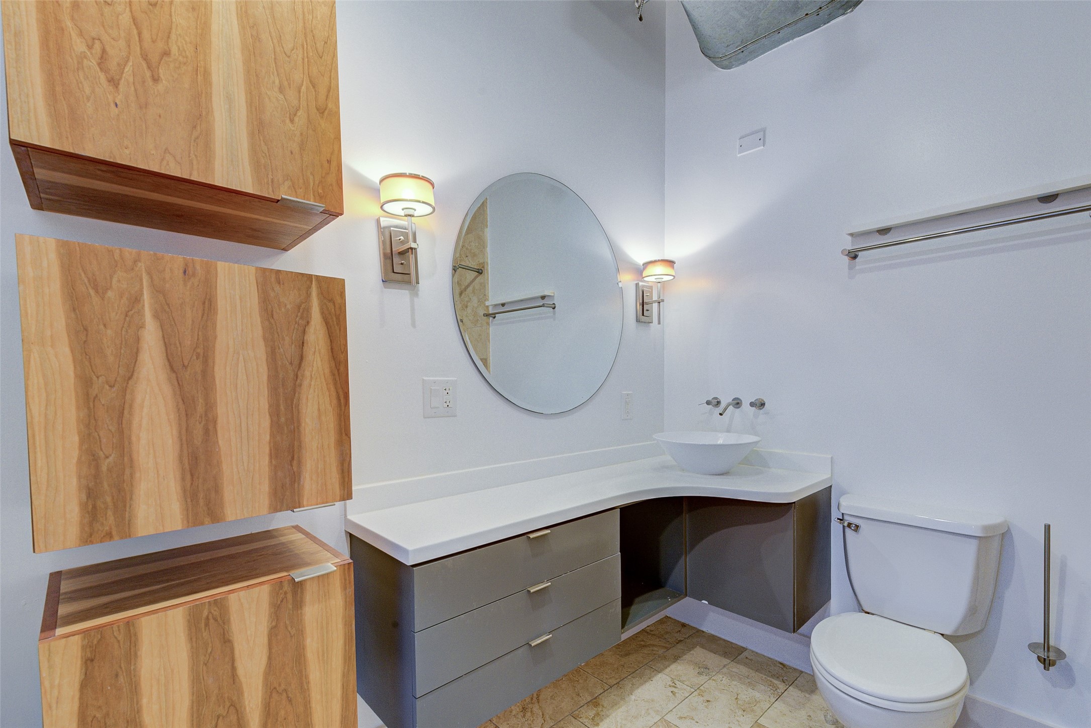 2700 Albany Street, Unit 2B Houston, TX 77006 - Photo 18 of 24