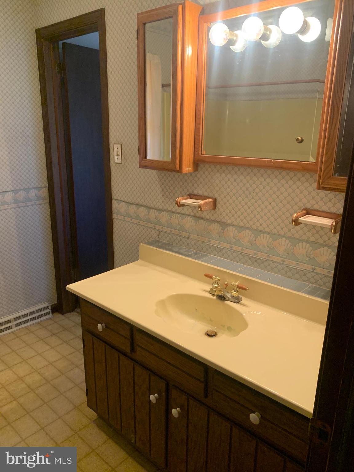 4415 Hilldale Road Reading, PA 19606 - Photo 17 of 23 Gallery Image 17