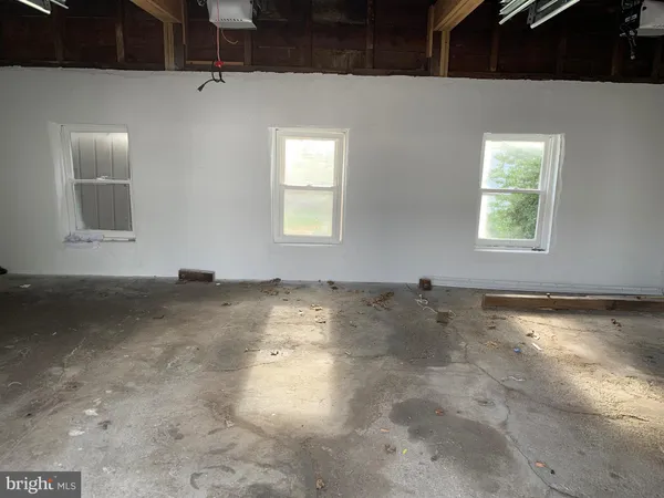 a view of a storage & utility room