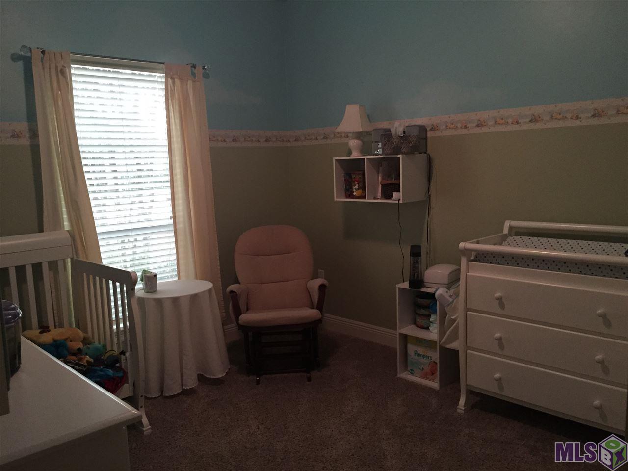10535 Ridgebrook Avenue Baton Rouge, LA 70809 - Photo 11 of 17