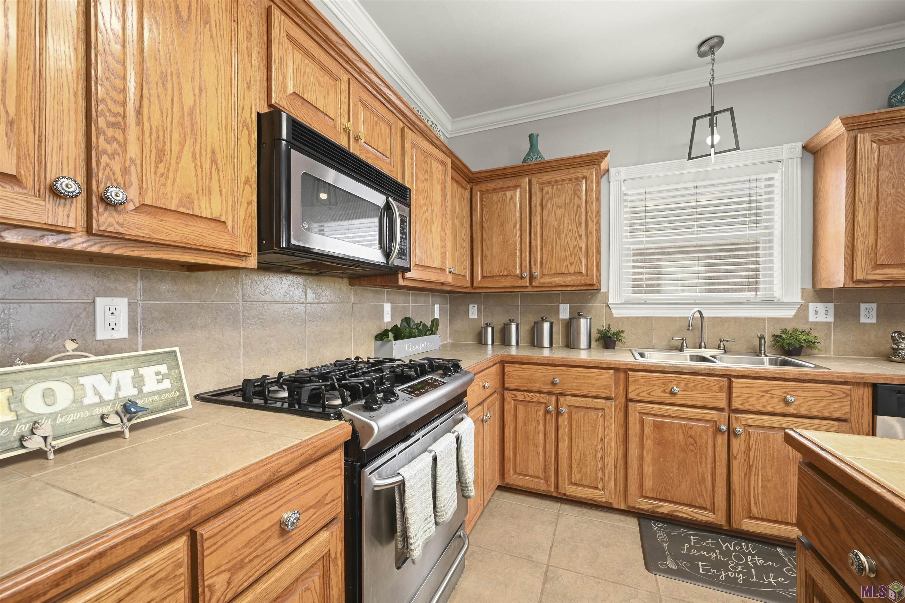 4077 Shady Ridge Zachary, LA 70791 - Photo 5 of 14