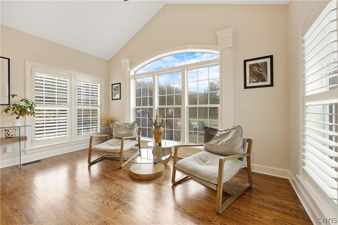 6198 Rossiter Road DeWitt, NY 13078 - Photo 10 of 39 Spacious family room off eat in kitchen
