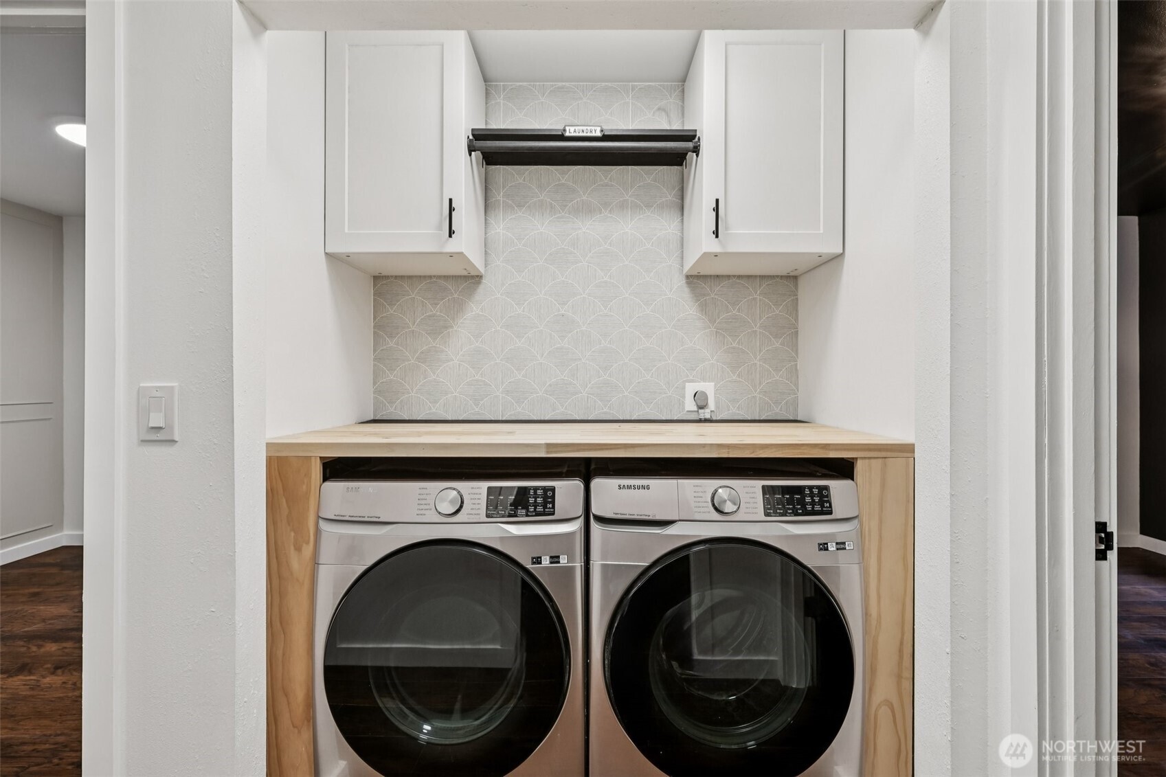 2210 Grade Road, Unit 7 Lake Stevens, WA 98258 - Photo 19 of 27 a view of washer and dryer