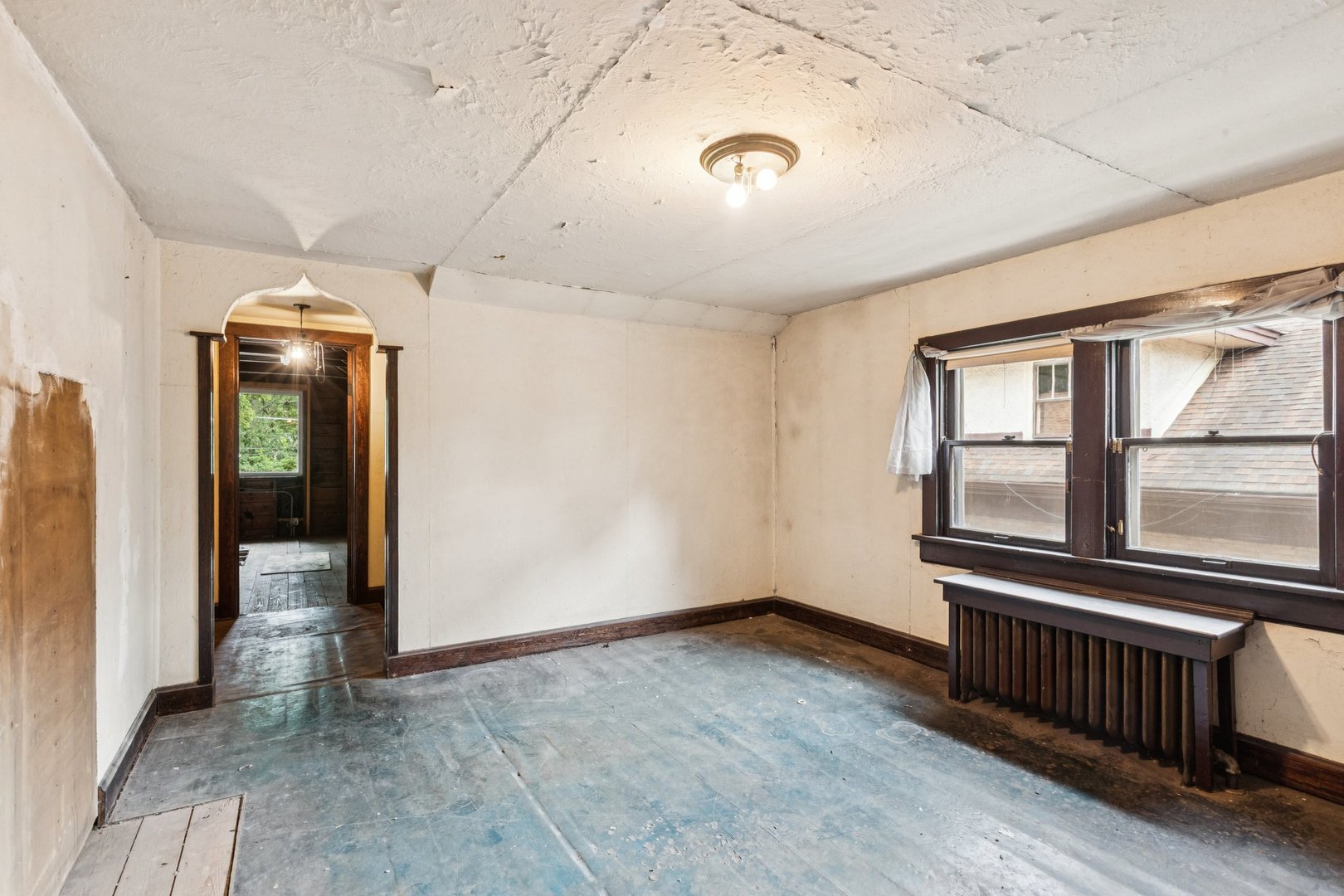 327 Keystone Avenue River Forest, IL 60305 - Photo 23 of 38 an empty room with wooden floor and windows