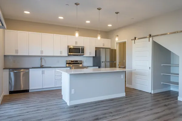$2,495 | 432 South 32nd Street, Unit 120, Mesa, AZ 85204