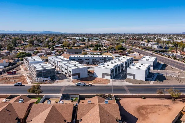 $2,495 | 432 South 32nd Street, Unit 120, Mesa, AZ 85204