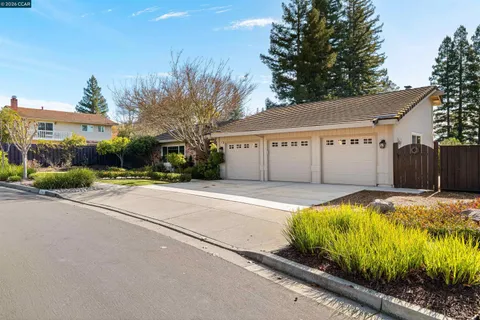 $1,898,000 | 614 Thornhill Road, Danville, CA 94526