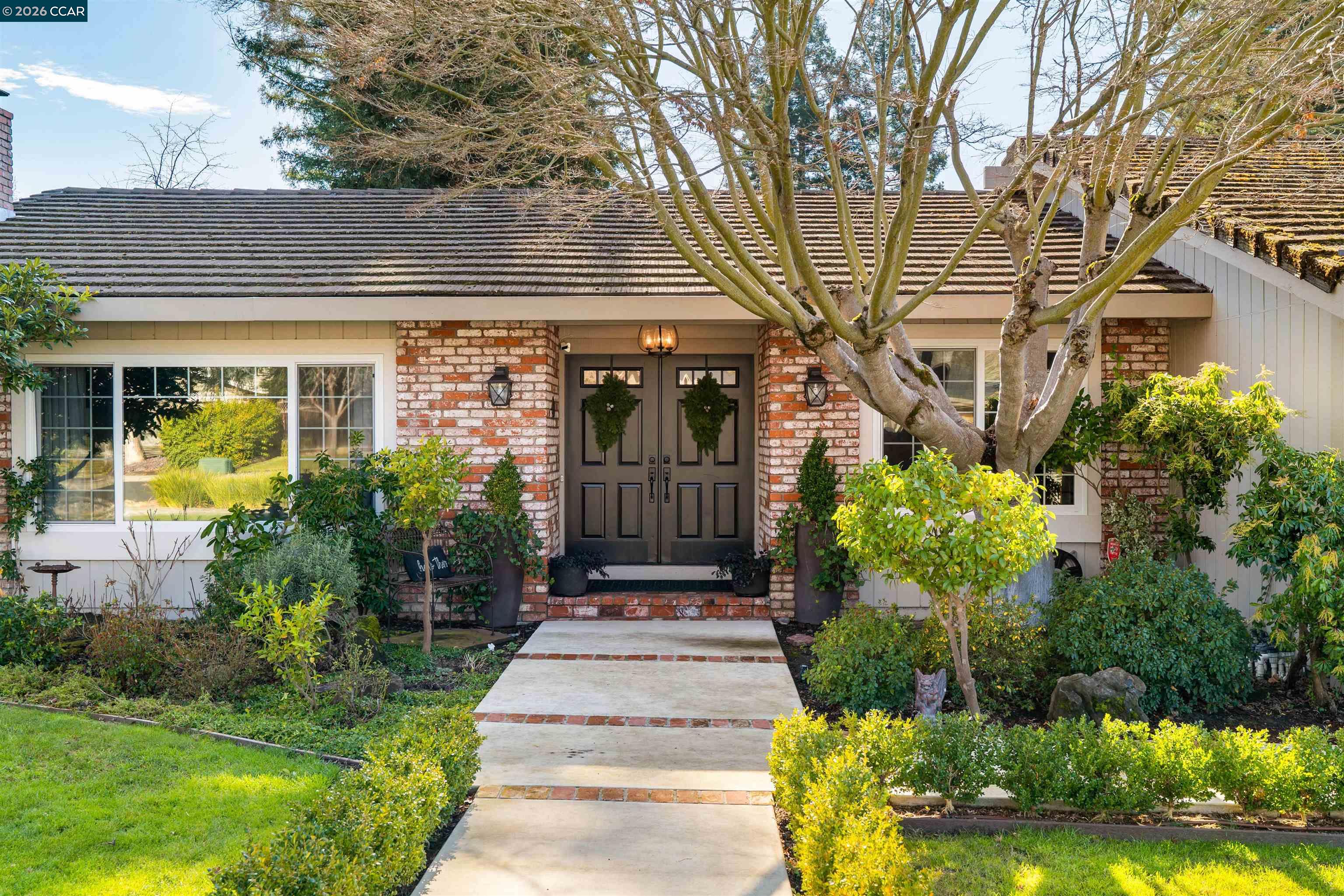 614 Thornhill Road Danville, CA 94526 - Photo 5 of 17