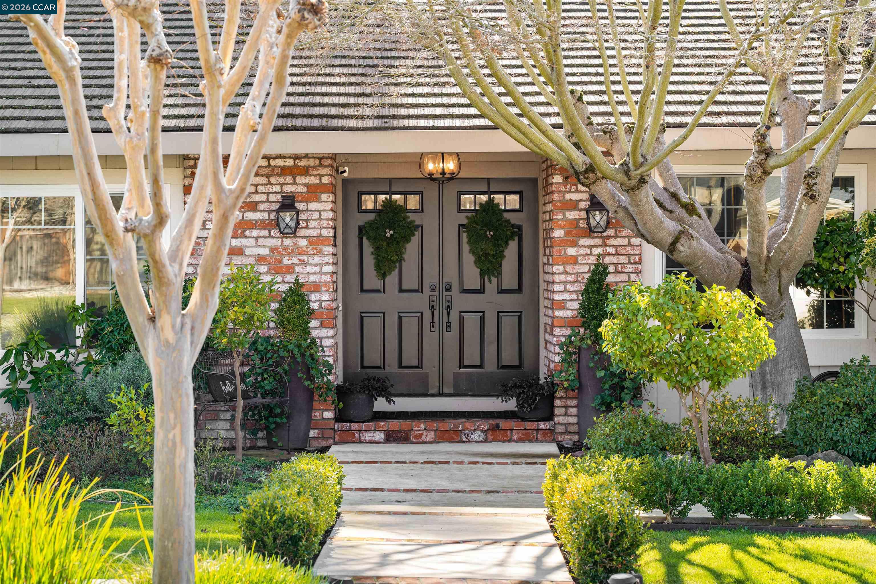 614 Thornhill Road Danville, CA 94526 - Photo 6 of 17