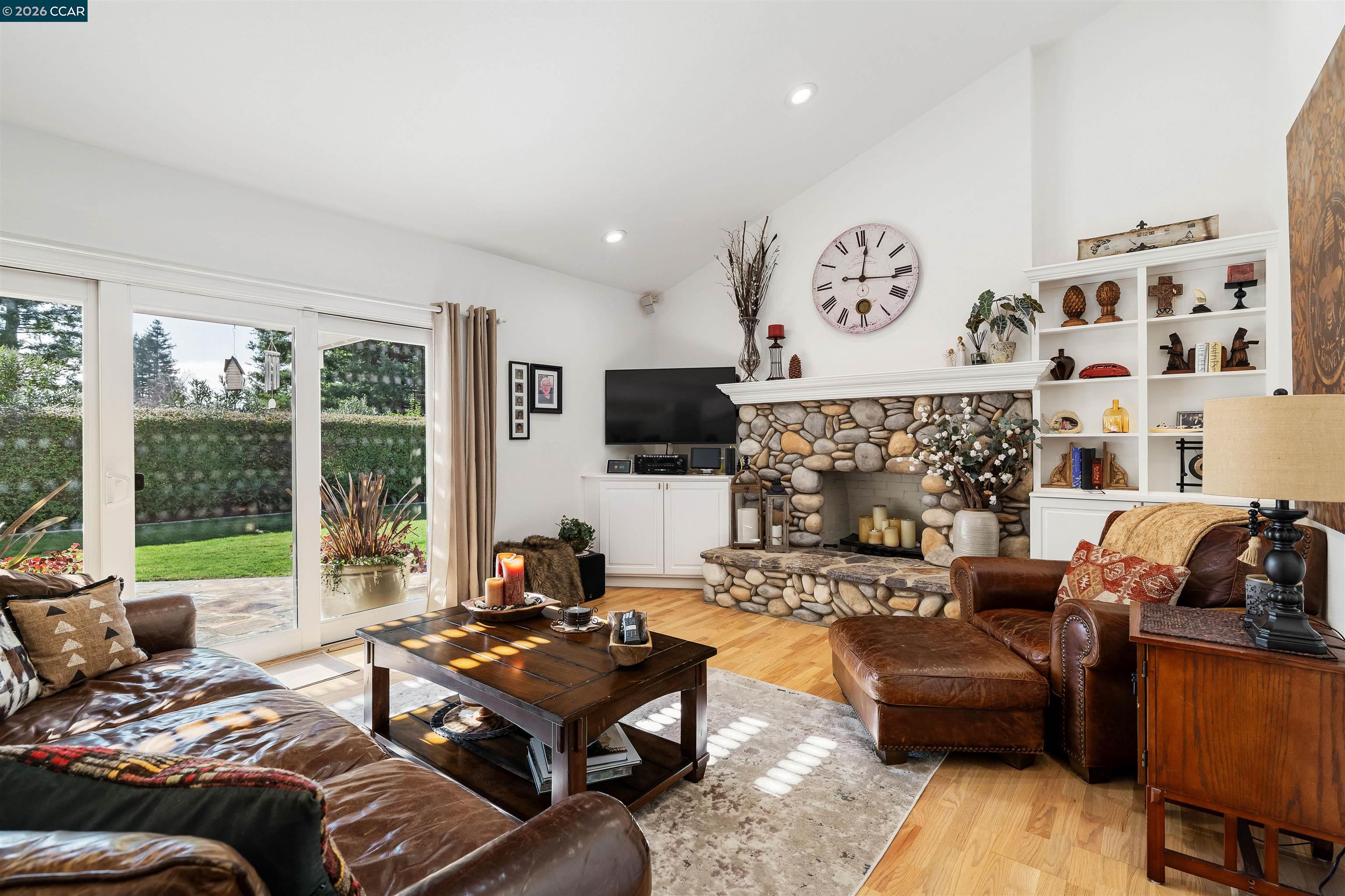 614 Thornhill Road Danville, CA 94526 - Photo 9 of 17