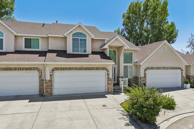 175 Country Court Grantsville, UT 84029 - Photo 5 of 51