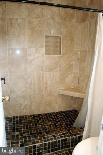 11819 Prestwick Road Potomac, MD 20854 - Photo 22 of 26 Master Bath