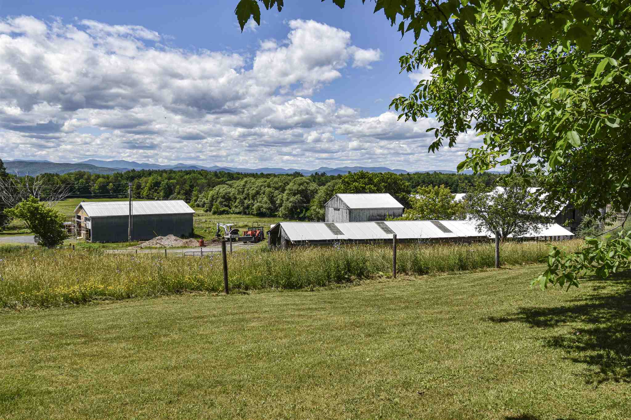 619 Dakin Road Ferrisburgh, VT 05456 - Photo 4 of 24 Gallery Image 4