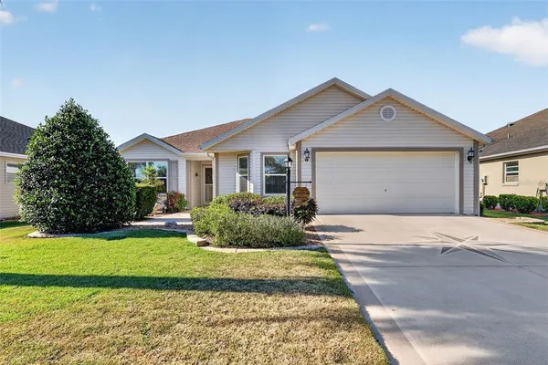 $359,900 | 603 Evesborough Path, The Villages, FL 32163