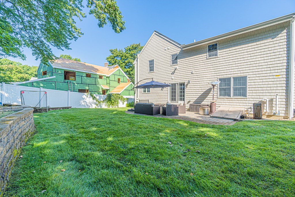 15 Priscilla Road Reading, MA 01867 - Photo 35 of 41 Gallery Image 35