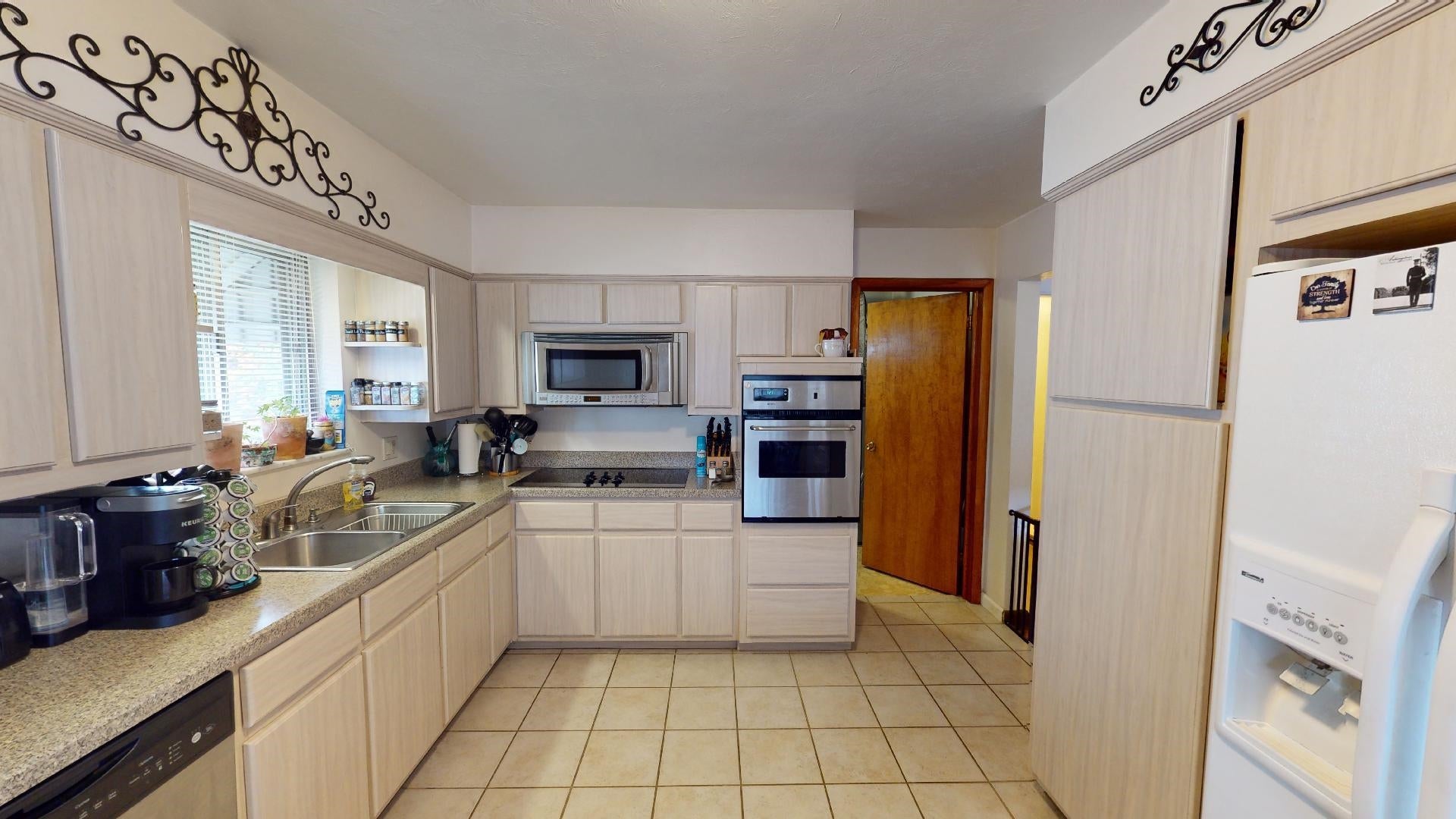4135 Auburn Road Huntington, WV 25704 - Photo 6 of 15 Gallery Image 6