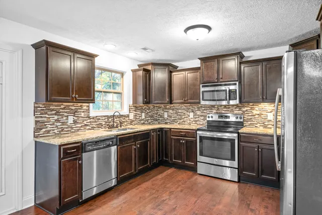 $2,600 | 961 Bonellis Lane, Clarksville, TN 37040