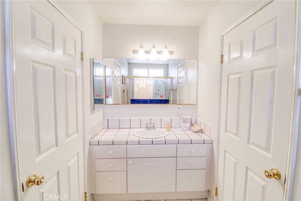 20430 Rancherias Road Apple Valley, CA 92307 - Photo 19 of 48