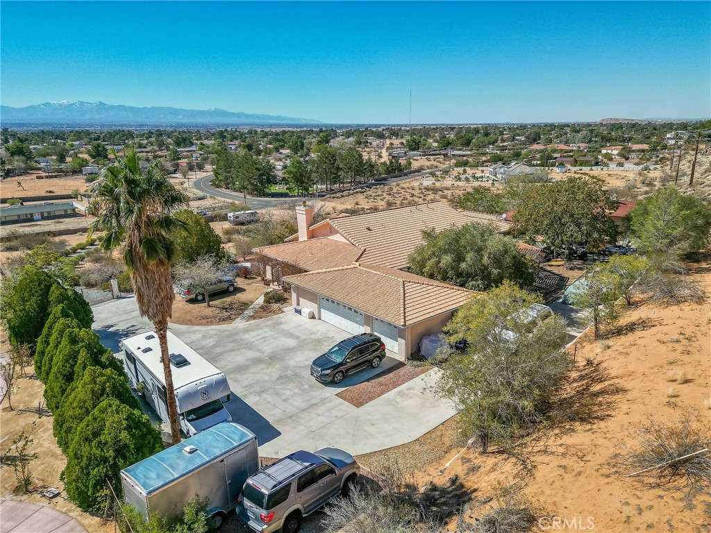 20430 Rancherias Road Apple Valley, CA 92307 - Photo 47 of 48 an aerial view of a house with a outdoor space