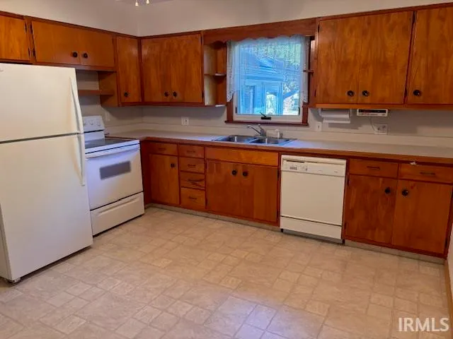 $182,000 | 310 East Maple Street, Kentland, IN 47951