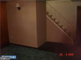 11602 Stevens Road Philadelphia, PA 19116 - Photo 11 of 12 a view of entryway and hall
