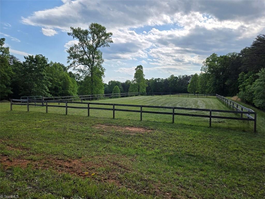 1984 Horseshoe Road Westfield, NC 27053 - Photo 40 of 47