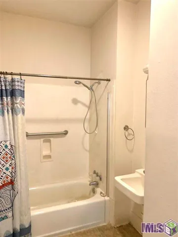 $1,375 | 167 6th Street, Port Allen, LA 70767