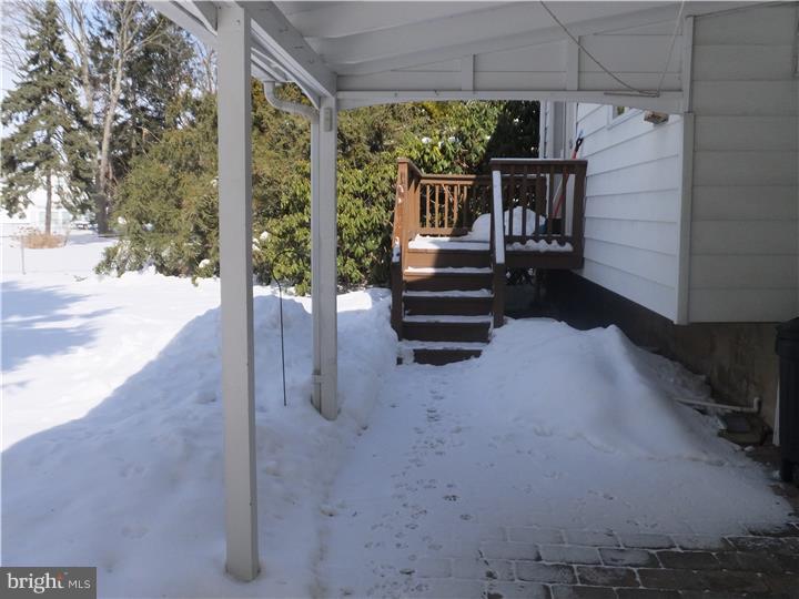 914 Davisville Road Warminster, PA 18974 - Photo 23 of 25 Porch