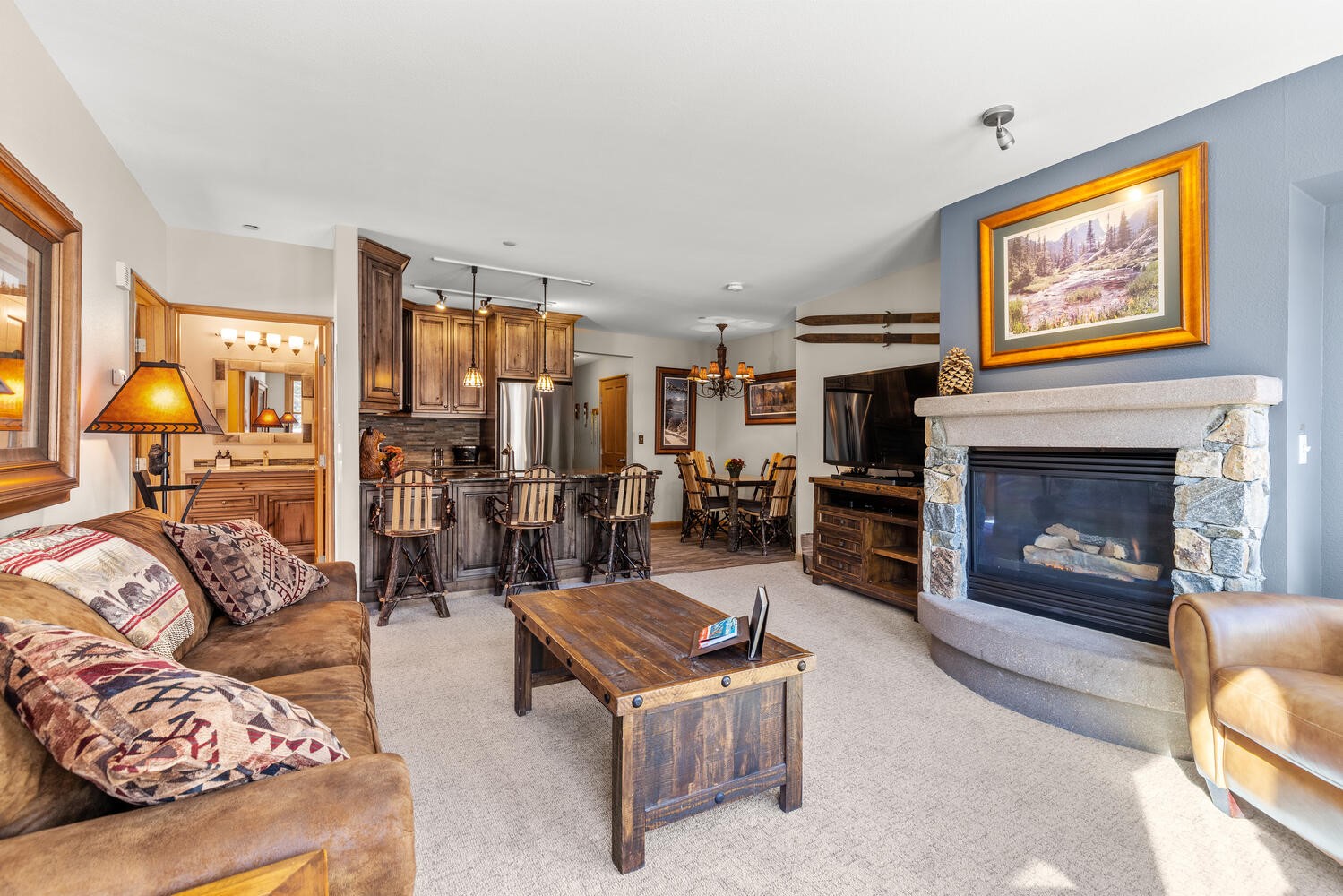 129 River Run Road, Unit 8031 Keystone, CO 80435 - Photo 6 of 30 A very stylish home!