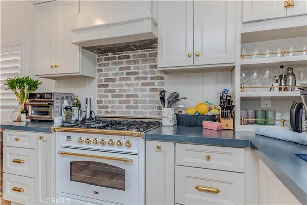$1,599,000 | 23862 Helsinki Street, Mission Viejo, CA 92691