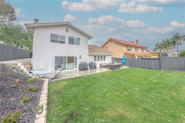 $1,599,000 | 23862 Helsinki Street, Mission Viejo, CA 92691
