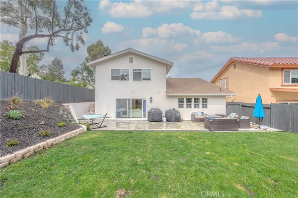 $1,599,000 | 23862 Helsinki Street, Mission Viejo, CA 92691