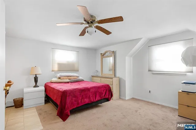 $475,000 | 340 Kipp Avenue, Elmwood Park, NJ 07407