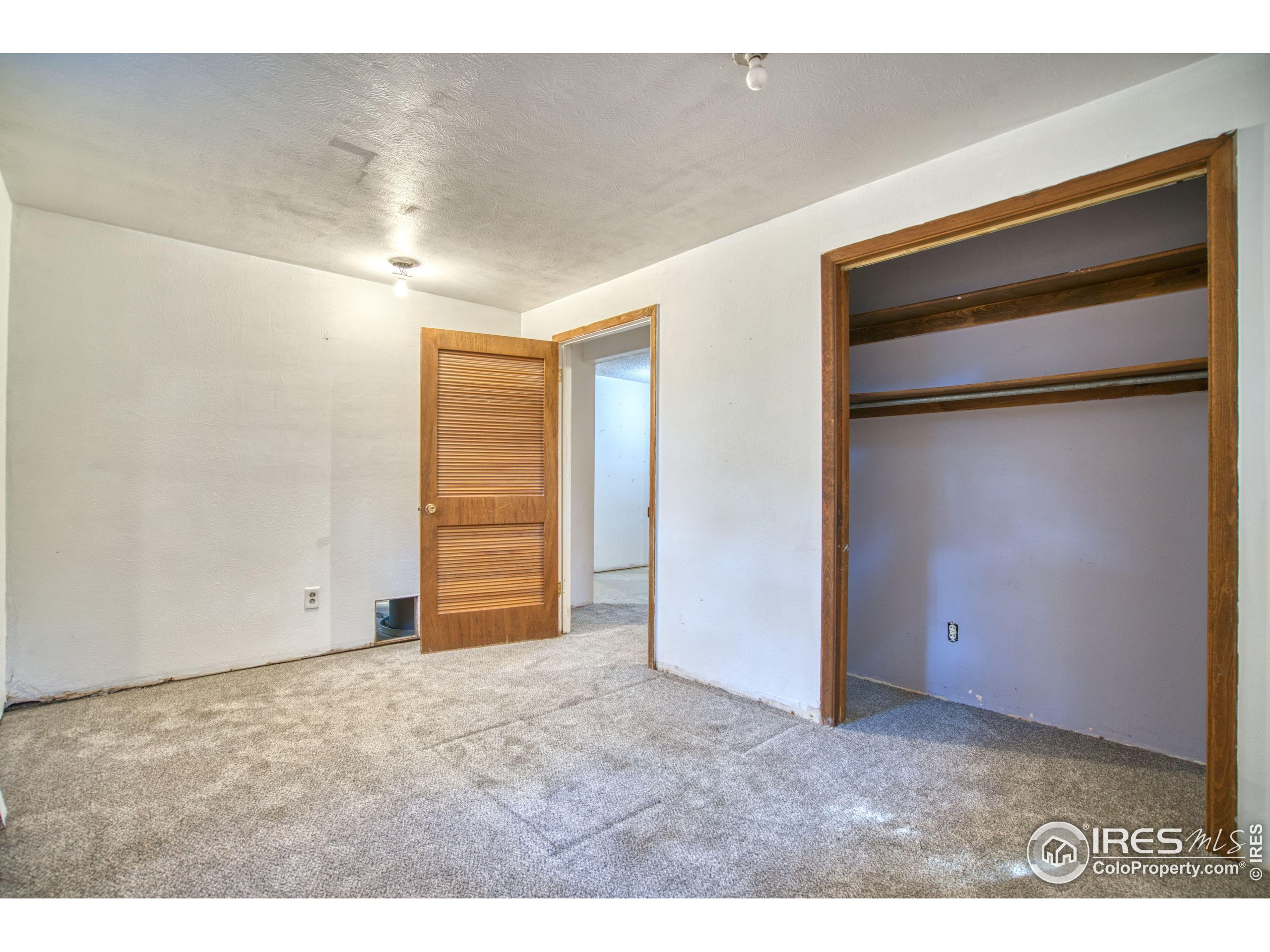 5511 Pioneer Road Boulder, CO 80301 - Photo 24 of 28 a view of an empty room