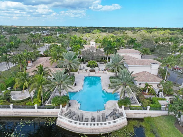 $2,600 | 2916 Tuscany Court, Unit 109, Palm Beach Gardens, FL 33410