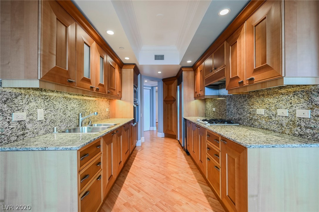 2777 Paradise Road, Unit 1706 Las Vegas, NV 89109 - Photo 1 of 46