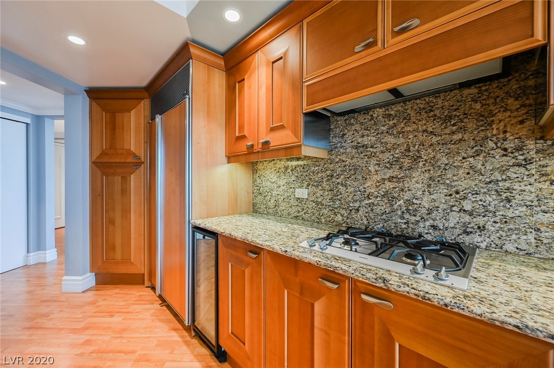 2777 Paradise Road, Unit 1706 Las Vegas, NV 89109 - Photo 11 of 46