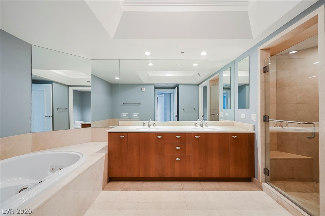 2777 Paradise Road, Unit 1706 Las Vegas, NV 89109 - Photo 13 of 46