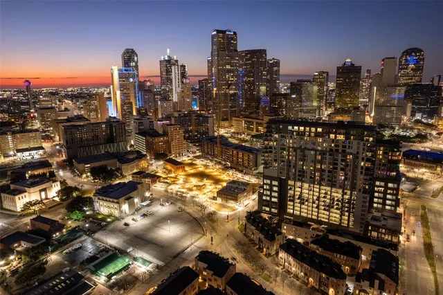 $729,000 | 2111 Albany Street, Dallas, TX 75201